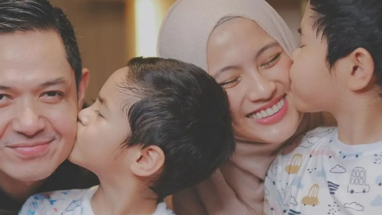 Potret Keluarga Harmonis Alyssa Soebandono dan Dude Harlino, Disebut Pasangan Panutan!