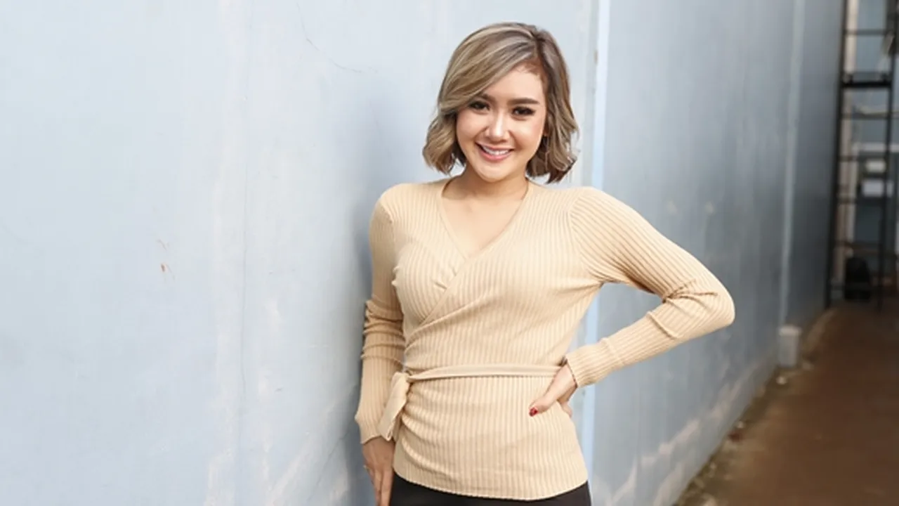 Potret Masa Kecil Cita Citata, Dipuji Imut dan Cantik Meski Belum Kenal Make Up