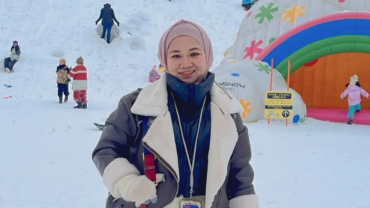 Potret Nova Pratiwi, Kakak Ipar Lesti Kejora yang Tinggal di Jepang