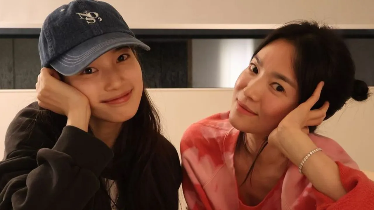 Potret Persahabatan Song Hye Kyo dan Suzy saat Hangout Bareng, Combo Cantik 2 Bidadari Korea Potret Persahabatan Song Hye Kyo dan Suzy saat Hangout Bareng, Combo Cantik 2 Bidadari Korea