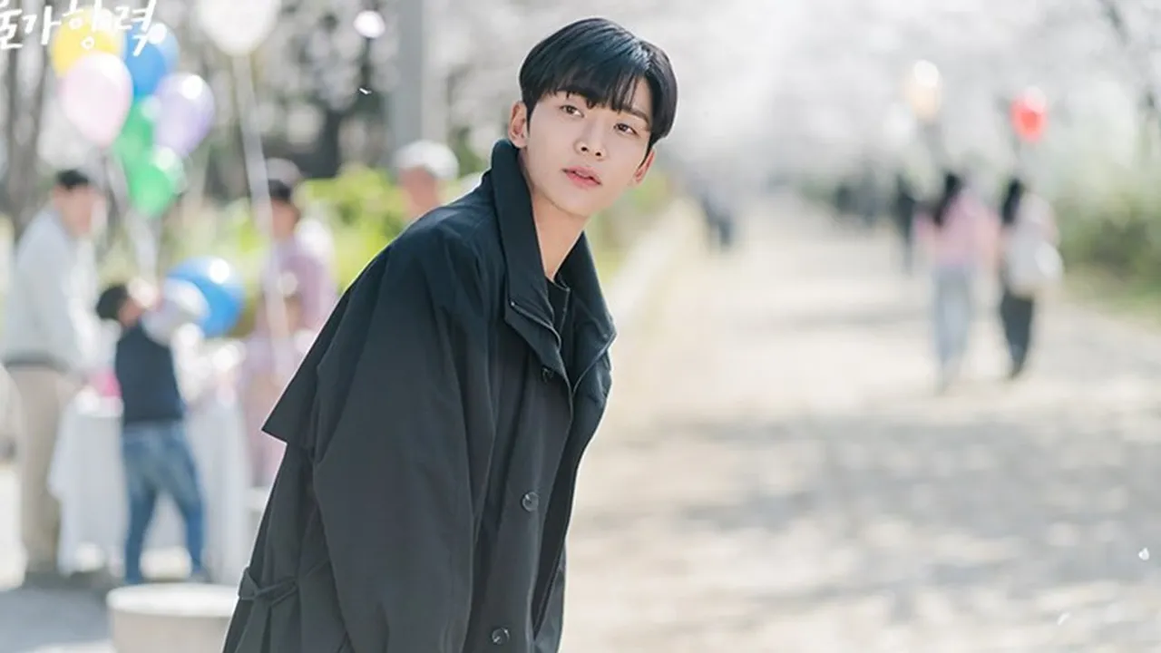 Potret Rowoon Main Drama Korea Terbaru, Penampilannya Bikin Pangling dan Ngagetin Penggemar