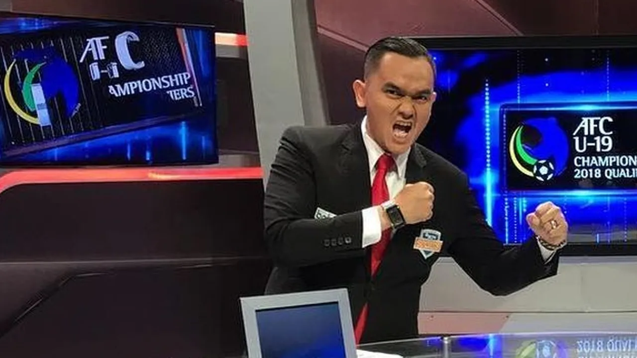 Potret Suasana di Balik Layar Komentator Bung Valentino Jebret, Enerjik Banget!