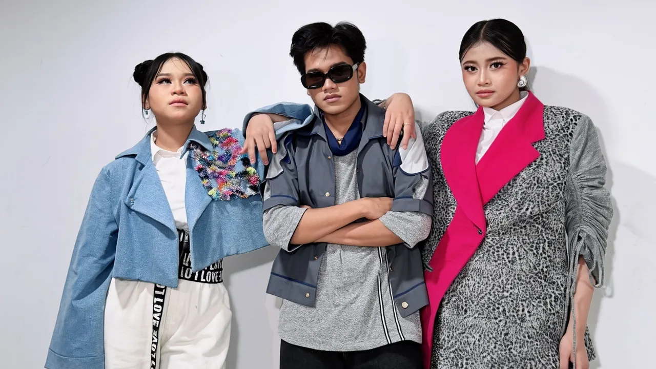 Potret Tasya, Valen, April DA Kompak Bertiga, Penampilannya Curi Perhatian