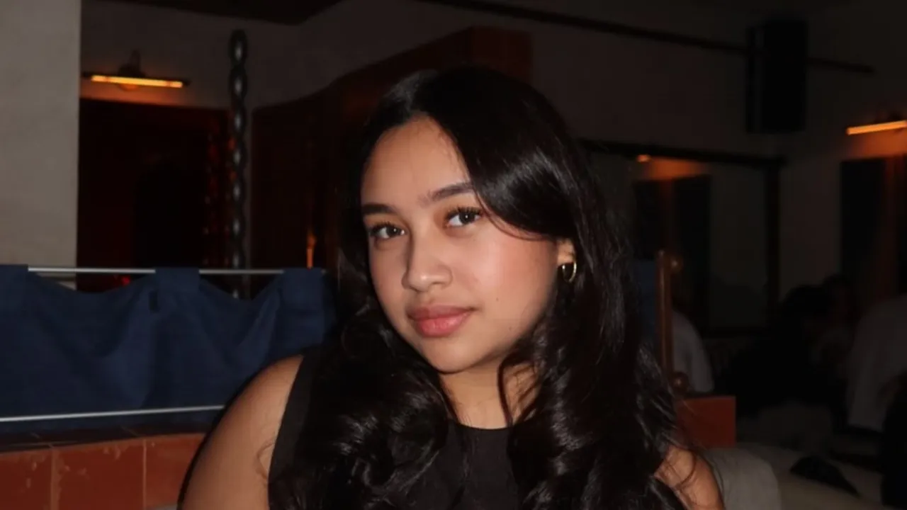 Potret Terbaru Khirani Trihatmodjo Anak Mayangsari yang Kini Genap 20 Tahun, Makin Mirip Mamanya