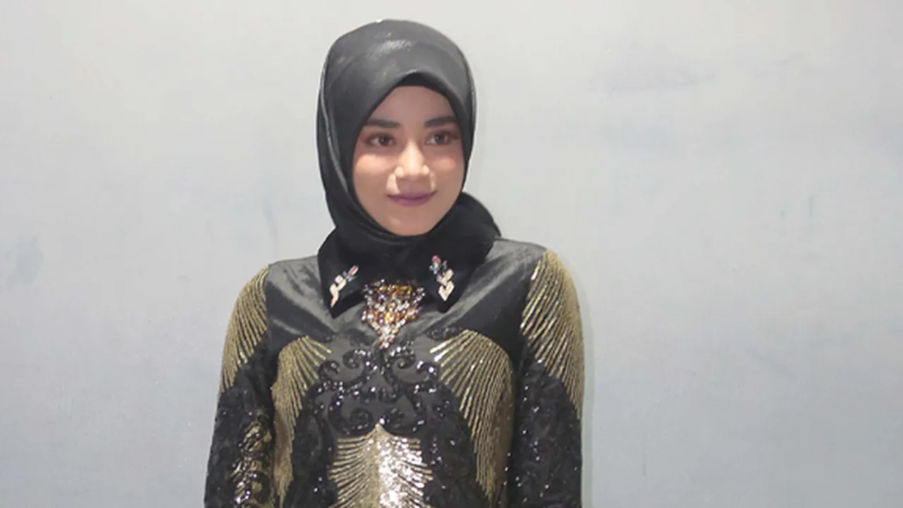 Potret Uyaina Arshad di Usia 12 dan 28 Tahun, Masih Sama Atau Beda?