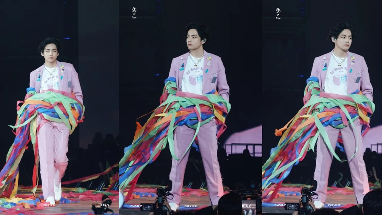 Potret V BTS yang Mendadak Jadi Model Victoria Secret saat Konser Permission To Dance di Las Vegas Potret V BTS yang Mendadak Jadi Model Victoria Secret saat Konser Permission To Dance di Las Vegas
