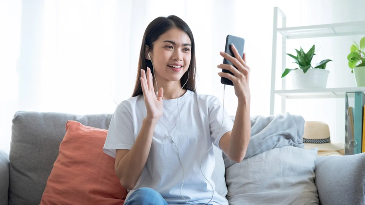 POV Pejuang LDR yang Tetap Romantis Walau Jarak Memisahkan, Jaringan Hemat dan Cepat Jadi Rahasianya!