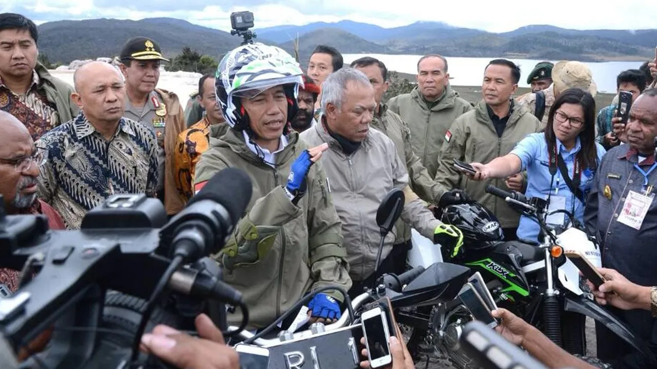 Presiden Jokowi Ungkap Pernah Lewati Lokasi Penembakan 31 Pekerja di Papua