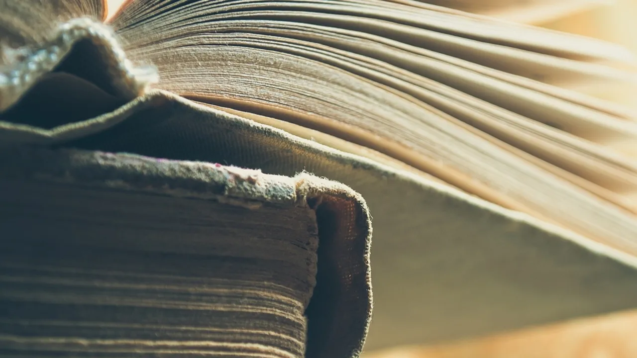 Primbon Adalah Buku Ramalan Kehidupan, Beserta Isi dan 11 Ajarannya