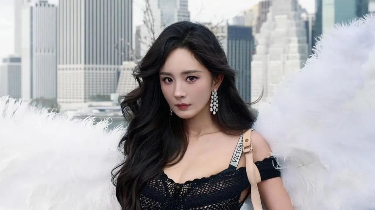 Profil Aktris China Yang Mi yang Punya Julukan 'New Four Dan Actresses'