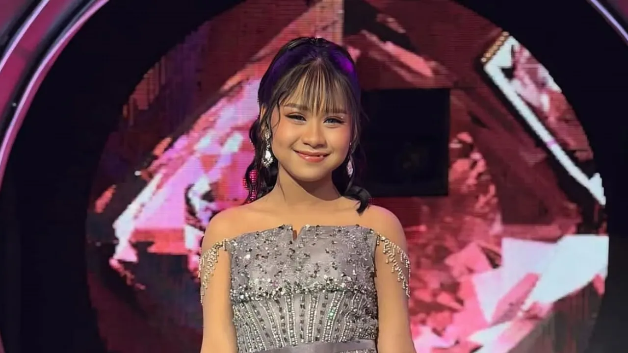 Profil April Dangdut Academy 7: Dari Pengamen Jadi Top 3, Ini Kisahnya!
