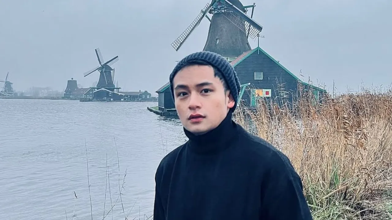 Profil dan Perjalanan Karier Randy Martin, Artis Multitalenta yang Mulai Karier di Usia 8 Tahun Profil dan Perjalanan Karier Randy Martin, Artis Multitalenta yang Mulai Karier di Usia 8 Tahun