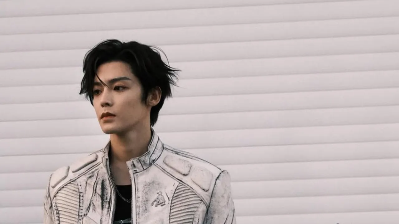 Profil Hou Ming Hao, Aktor dan Penyanyi Tiongkok yang Kembali Bersinar Lewat 'LOVE IN THE CLOUDS'