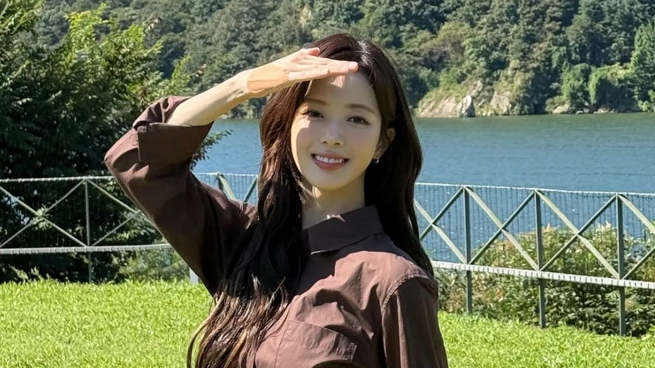 Profil Roh Jeong Eui: Aktris Muda Cantik Pemeran Drama Our Universe