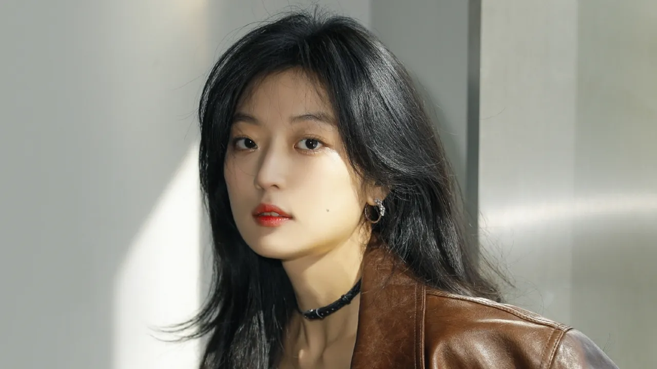 Profil Sun Qian, Aktris Muda China dengan Aura Girl Next Door yang Mencuri Perhatian