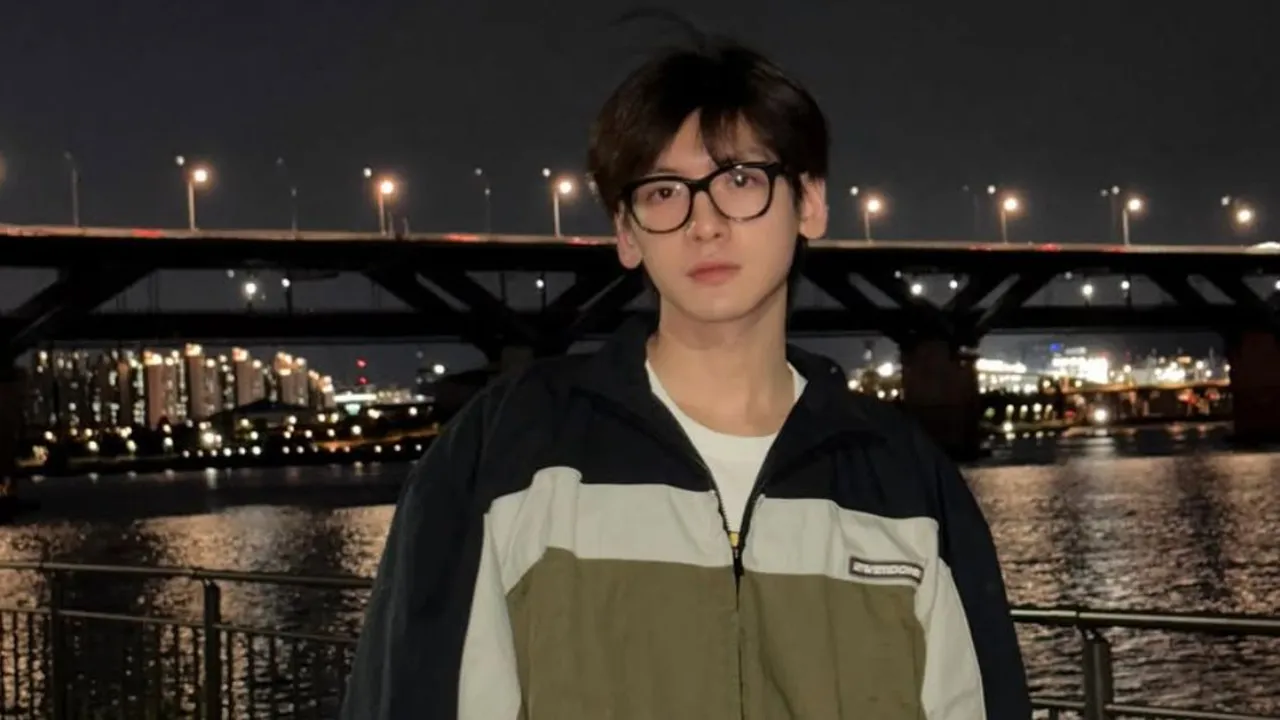 Profil Zhai Xiaowen eks Member R1SE yang Kini Sukses Bintangi Drama China Populer