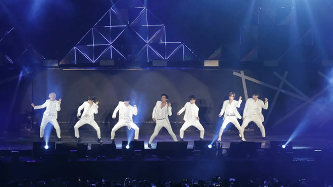 Project ELF Indonesia, Kibarkan Bendera Merah Putih di Konser Super Junior