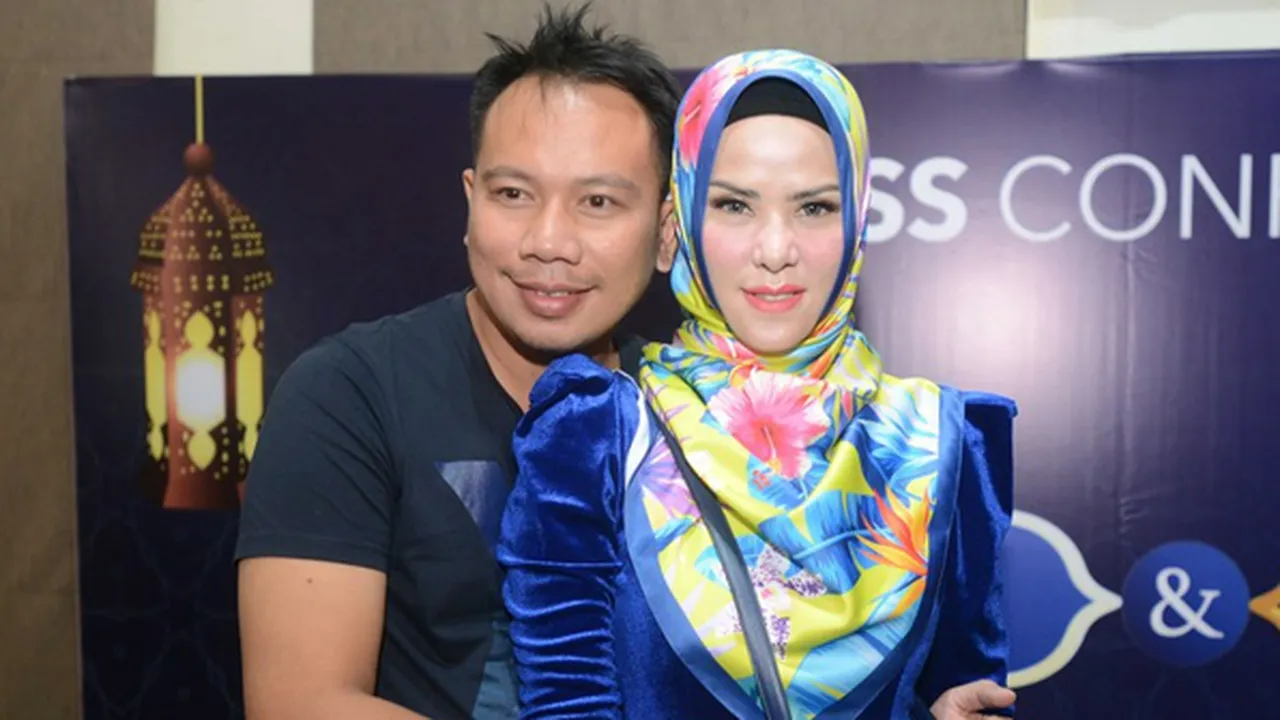 Proses Cerai, Angel Lelga & Vicky Prasetyo Masih Jalin Komunikasi Proses Cerai, Angel Lelga & Vicky Prasetyo Masih Jalin Komunikasi
