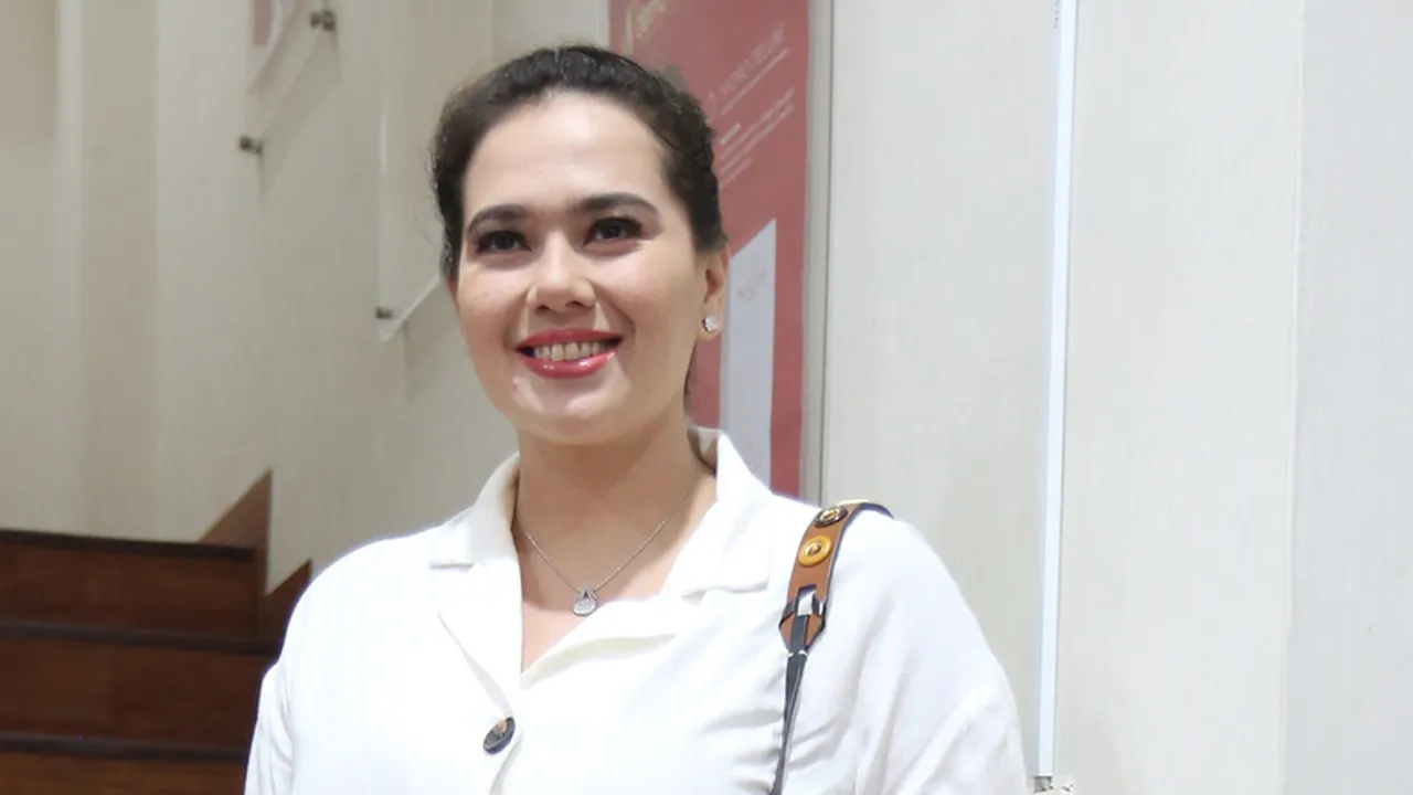 Punya Masalah dengan Jerawat, Catherine Wilson Punya Budget Buat Perawatan