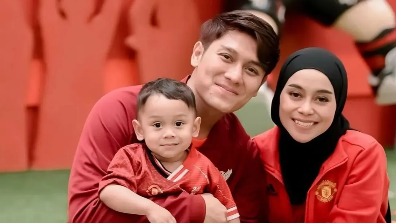 Putra Lesti dan Rizky Billar, Abang L Rilis Single Perdananya 'Ayo Bergembira', Jadi Soundtrack Resmi 'Abang L The Explorer' Putra Lesti dan Rizky Billar, Abang L Rilis Single Perdananya 'Ayo Bergembira', Jadi Soundtrack Resmi 'Abang L The Explorer'