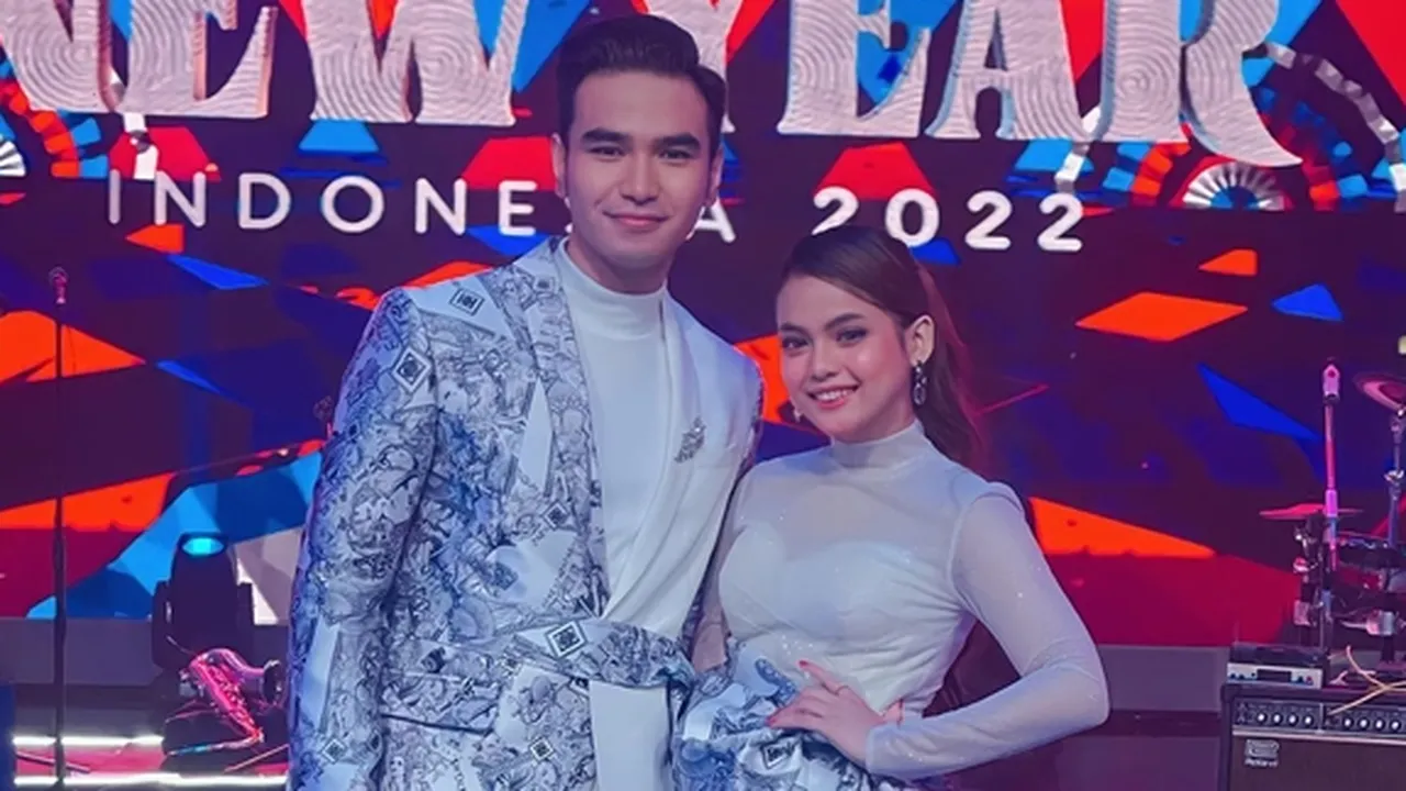Putri Isnari Nantikan Pernyataan Cinta Hari Putra?