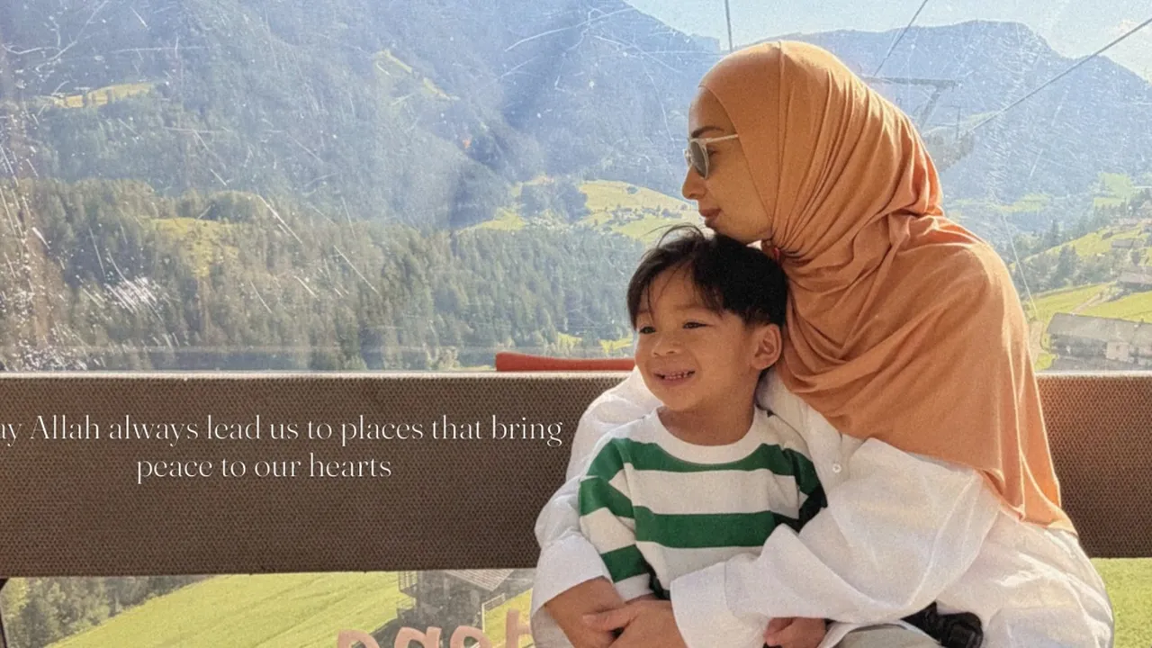 Quality Time Nikita Willy Bareng Anak, Liburan di Pegunungan Dolomite