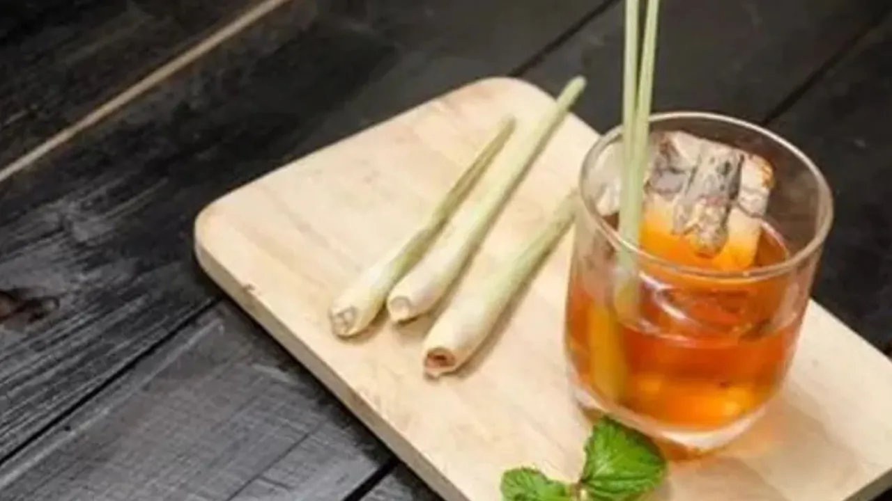 Rahasia Kesehatan Wanita, Temukan Manfaat Sereh dan Resep Minuman Segar yang Wajib Dicoba!
