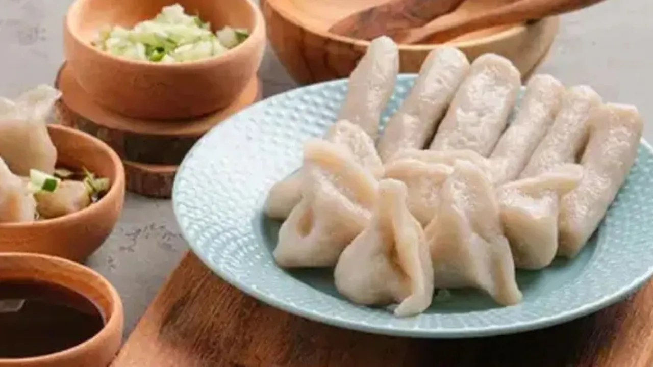 Cara Menggoreng Pempek Agar Garing dan Renyah Antimeledak