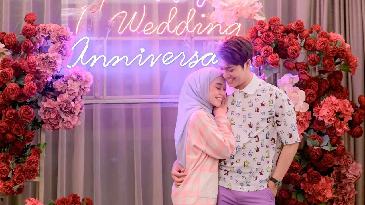 Raih Banyak Penghargaan, Lesti Kejora dan Rizky Billar Tak Hadiri Infotainment Awards 2022 Raih Banyak Penghargaan, Lesti Kejora dan Rizky Billar Tak Hadiri Infotainment Awards 2022