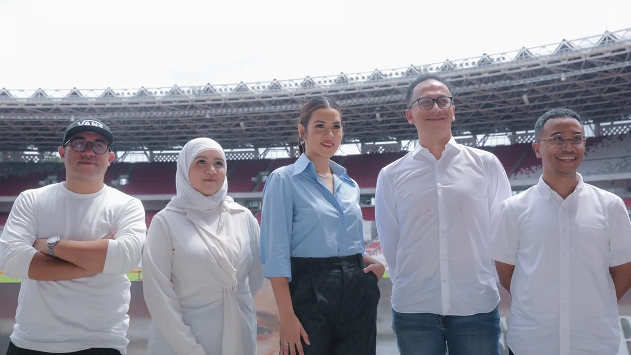 Raisa Terharu dengan Dukungan Keluarga, Sahabat dan Para Fans Untuk Konsernya di GBK Raisa Terharu dengan Dukungan Keluarga, Sahabat dan Para Fans Untuk Konsernya di GBK