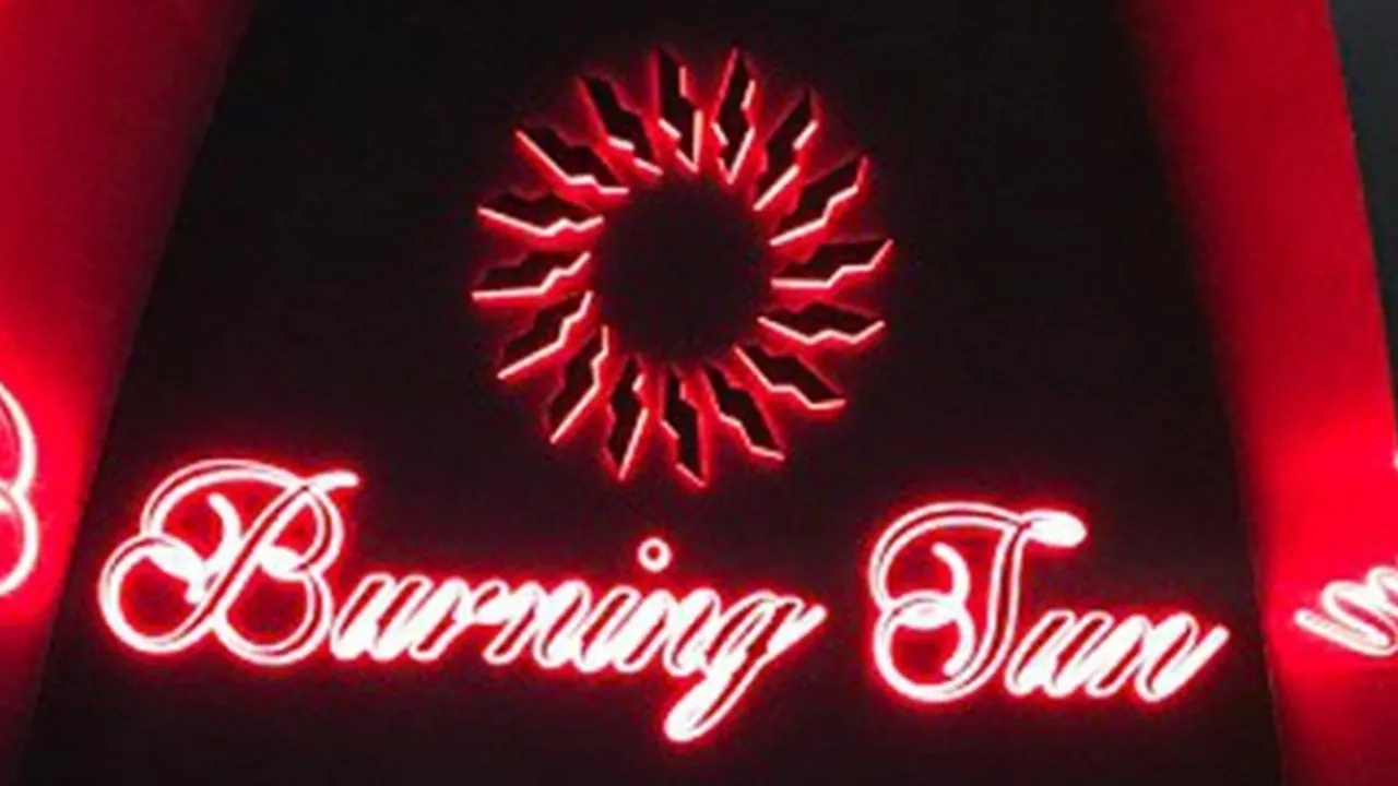 Ramai Kasus Burning Sun, Banyak Agensi Beri Peringatan Pada Artis Mereka Ramai Kasus Burning Sun, Banyak Agensi Beri Peringatan Pada Artis Mereka
