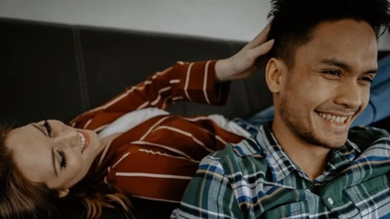Randy Pangalila Bikin Tren Prewed Santai Tapi Tetap Romantis