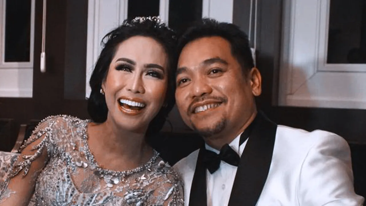 Ratu Meta dan Suami Sama-Sama Pernah Alami Perceraian