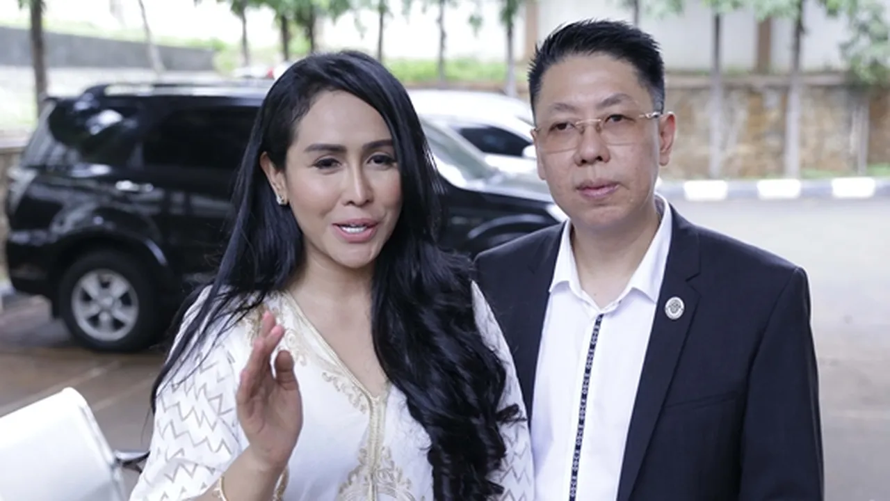 Ratu Meta Merasa Lebih Tenang Setelah Resmi Cerai, Apa Alasannya?