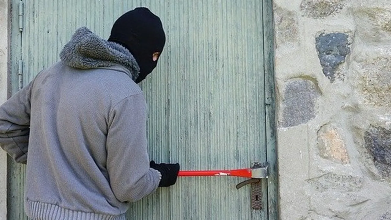 Rawan Pencurian Saat Pandemi Virus Corona Covid-19, Inilah 9 Tips Rumah Aman dari Maling