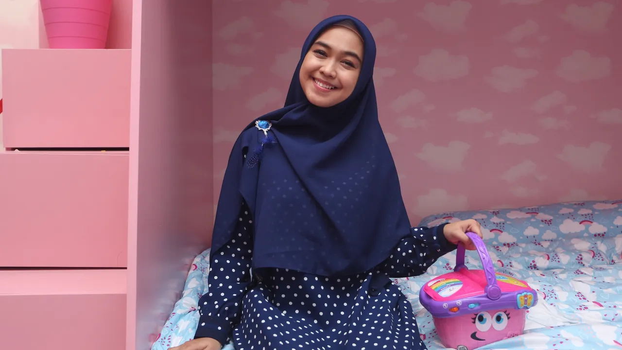 Rayakan 10 Juta Subscribers, Ria Ricis Akan Ajak 5 Orang Untuk Umrah
