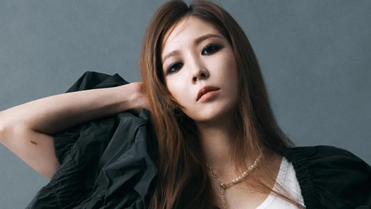 Rayakan 20 Tahun Debut, BoA Bakal Tampil Hiasi Cover Majalah Allure Edisi Agustus