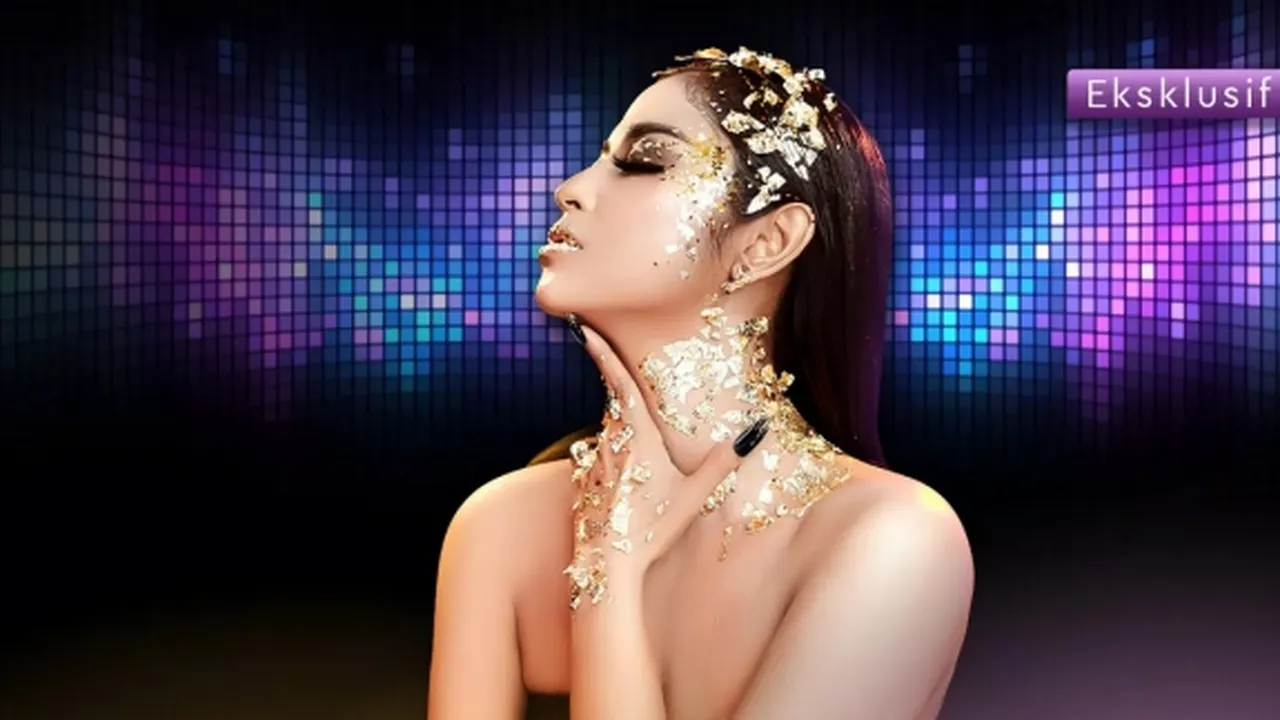 Rayakan 18 Tahun Perjalanan Karir, Dewi Perssik Gear Konser 'This is the Real Me' Eksklusif di Vidio