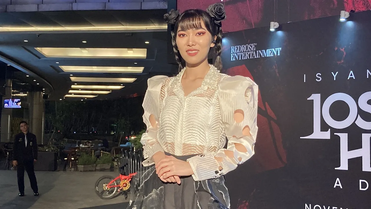 Rayakan Satu Dekade Perjalanan Karirnya, Isyana Sarasvati: Nggak Sabar!