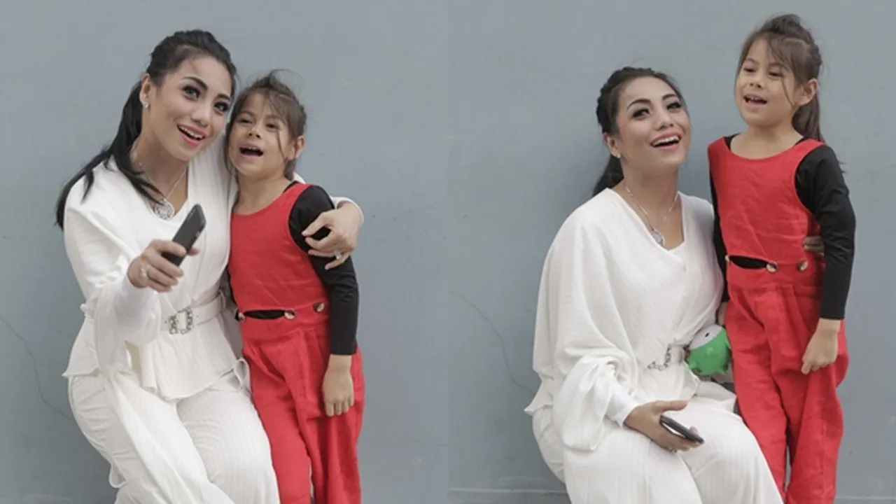 Rayakan Ulang Tahun, Ekspresi Elif Kayla Anak Siti Perk Curi Perhatian