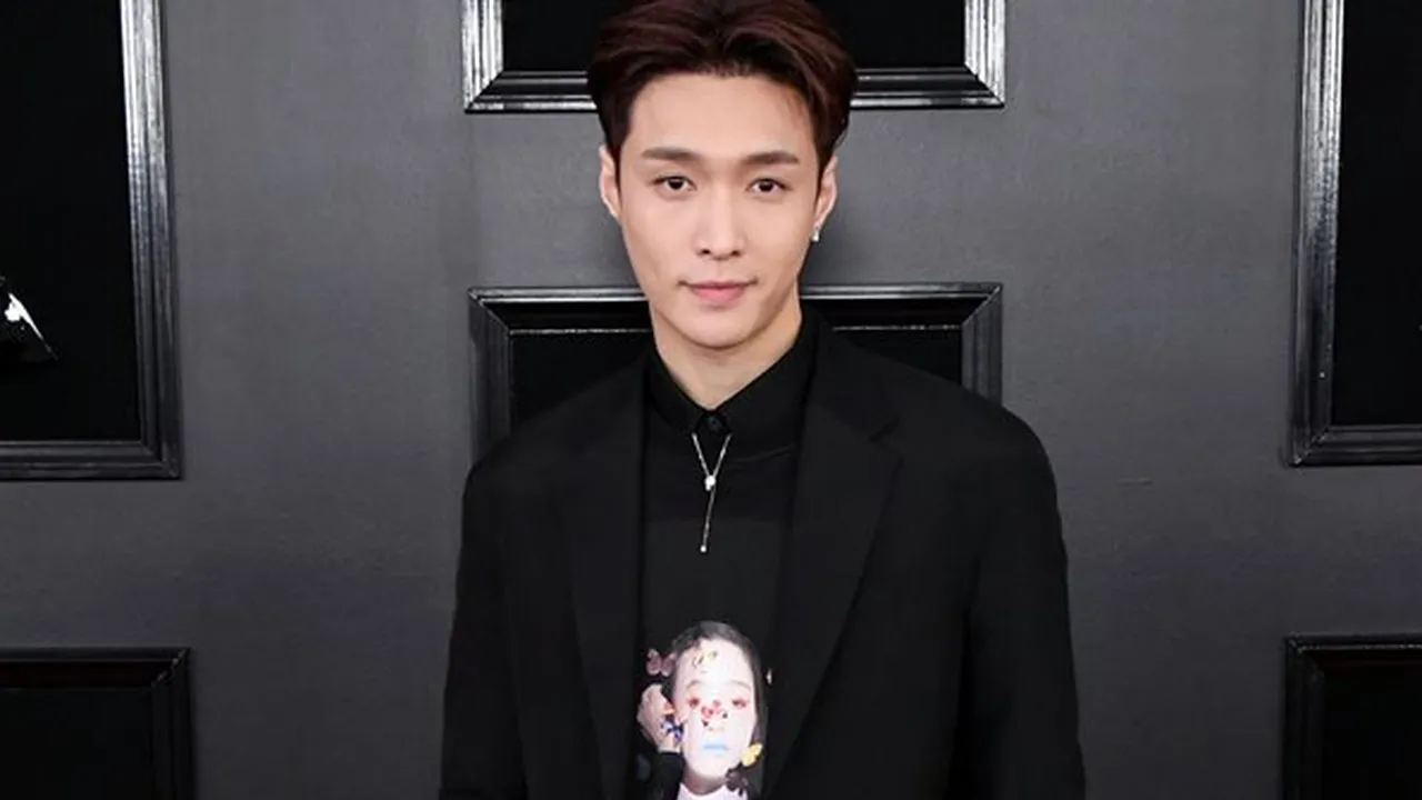 Rayakan Ulang Tahun Lay EXO yang ke-28, #HoneyLayDay Trending Dunia