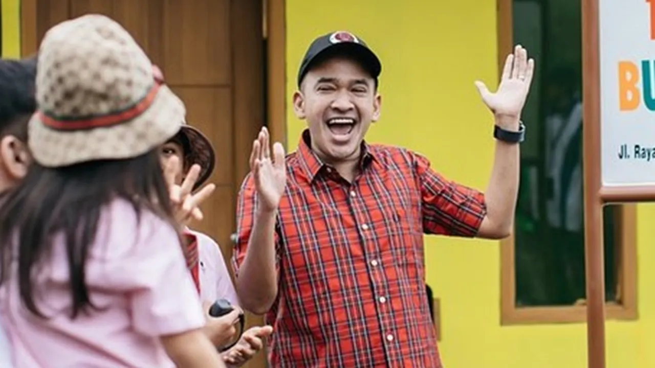 Rayakan Ulang Tahun Pernikahan yang Ke-6, Ini Hadiah Ruben Onsu pada Sarwendah Rayakan Ulang Tahun Pernikahan yang Ke-6, Ini Hadiah Ruben Onsu pada Sarwendah