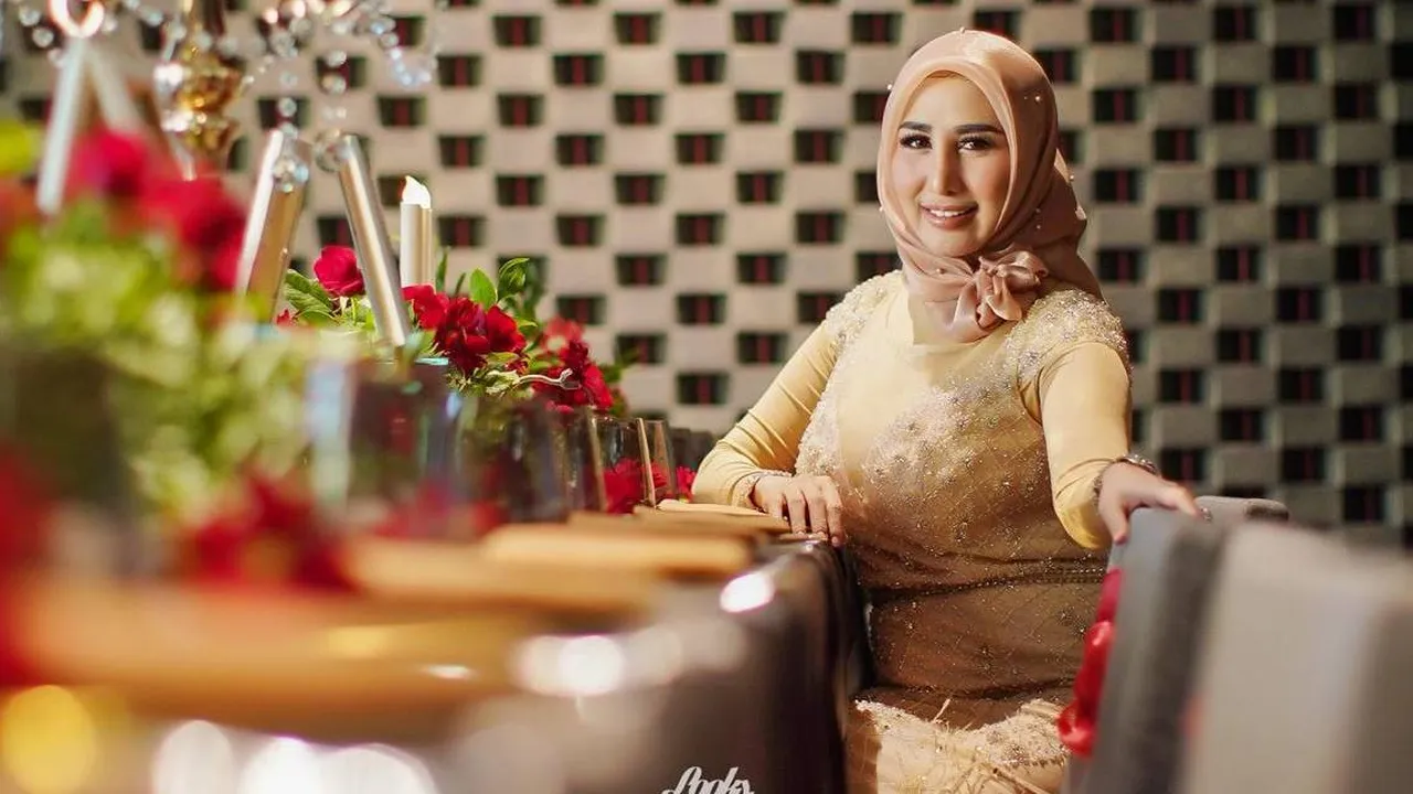 Rayakan Ultah Ke-38, Pedangdut Ini Malah Pilih Untuk Mundur Dari Dunia Hiburan Rayakan Ultah Ke-38, Pedangdut Ini Malah Pilih Untuk Mundur Dari Dunia Hiburan