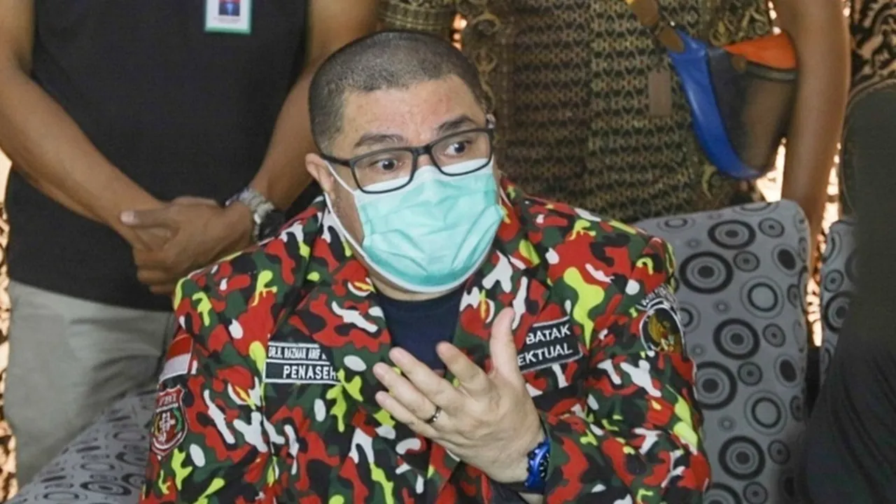 Razman Nasution Divonis 1,5 Tahun Penjara Atas Kasus Pencemaran Nama Baik Hotman Paris Razman Nasution Divonis 1,5 Tahun Penjara Atas Kasus Pencemaran Nama Baik Hotman Paris