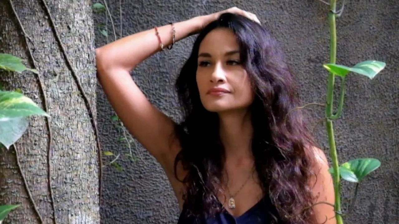 Rebecca Reijman Ajak Peduli Lingkungan Lewat Lagu 'Mr.$$'