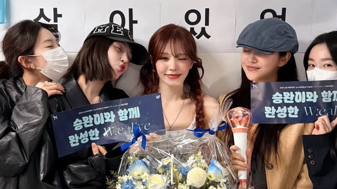 Red Velvet Reuni di Konser Wendy, Empat Member Hadir Semua - Fans Nantikan Comeback
