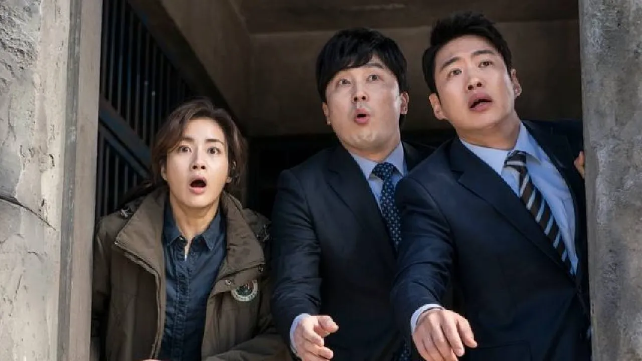 12 Rekomendasi Film Korea Komedi Paling Kocak, Banyak Karakter yang Bikin Ngakak