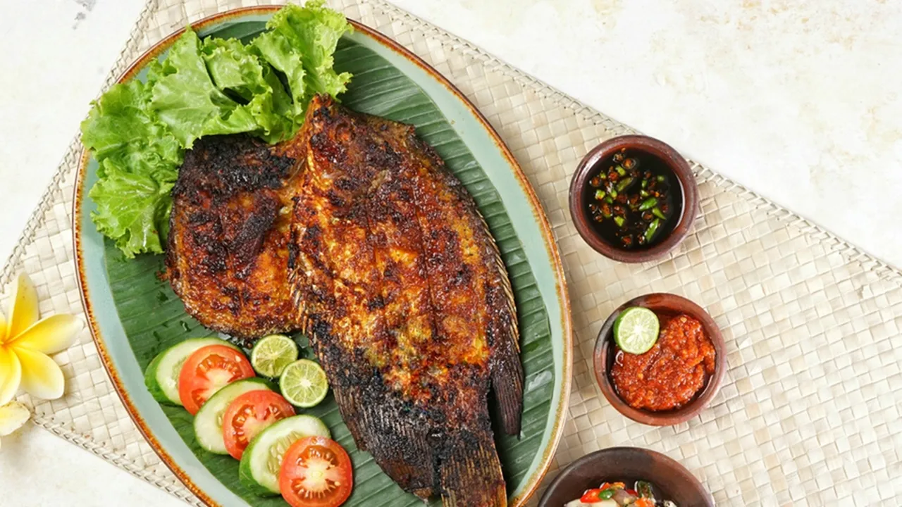 Rekomendasi Ikan Bakar Paling Populer di Malang, Selalu Ramai Pengunjung!