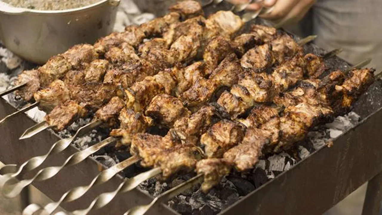 8 Rekomendasi Masakan Daging Sapi Beserta Cara Membuatnya, Jadi Ide Menu Makanan Bersama Keluarga