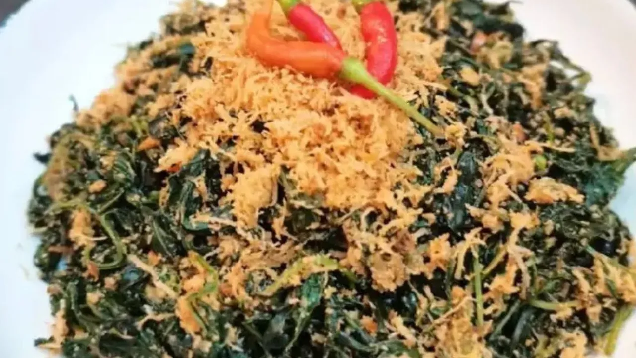 Resep Urap Daun Kenikir, Kelezatan Praktis yang Penuh Manfaat untuk Kesehatan